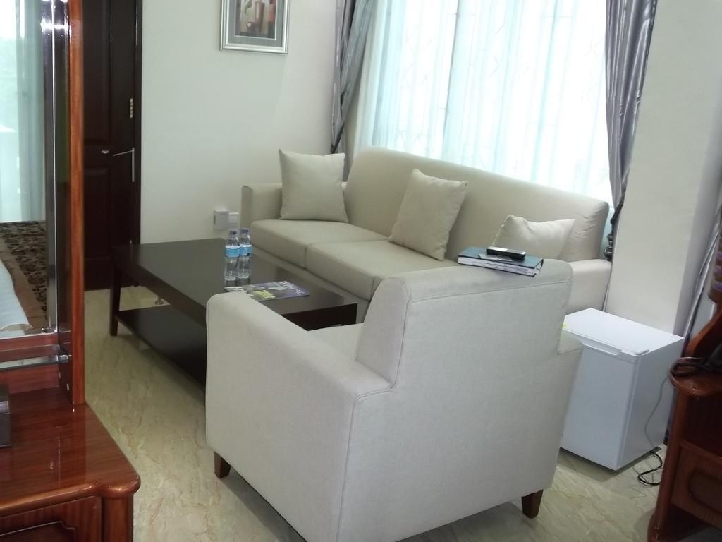 Star City Hotel Dar es Salaam Room photo